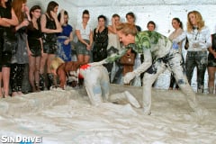 No models assigned - Muddy Wrestling: Jenny Lee vs. Liana | Picture (36)