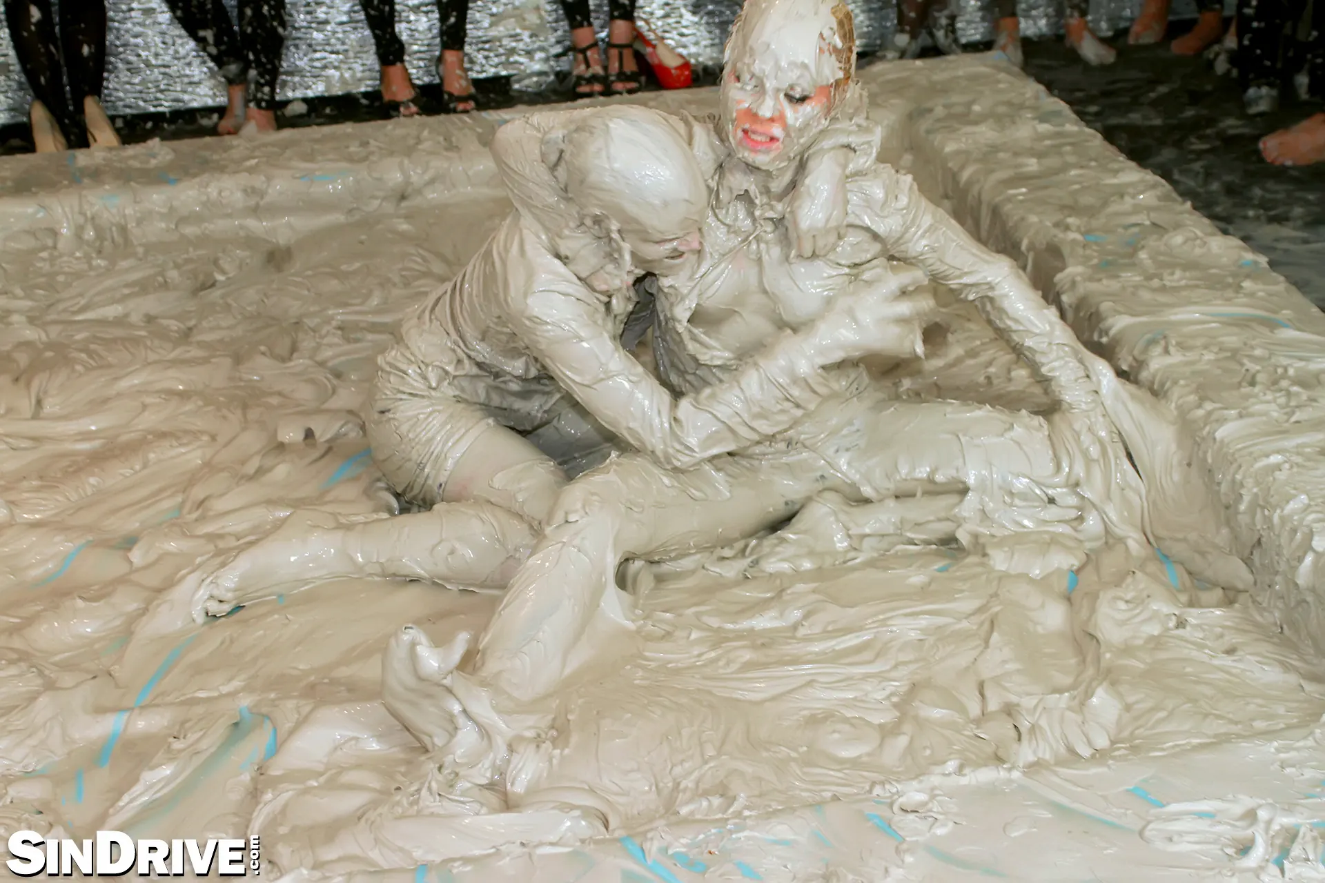 Tanya - Muddy Wrestling: Sharka Blue vs. Tanya | Picture (60)