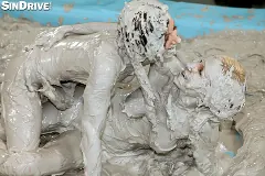 Vanessa - Muddy Wrestling: Pornstar Power - Nathaly Cherie vs. Vanessa | Picture (135)